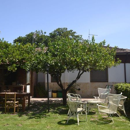 Villa Casa unifamiliar con jard n privado Agnone Bagni Exterior foto